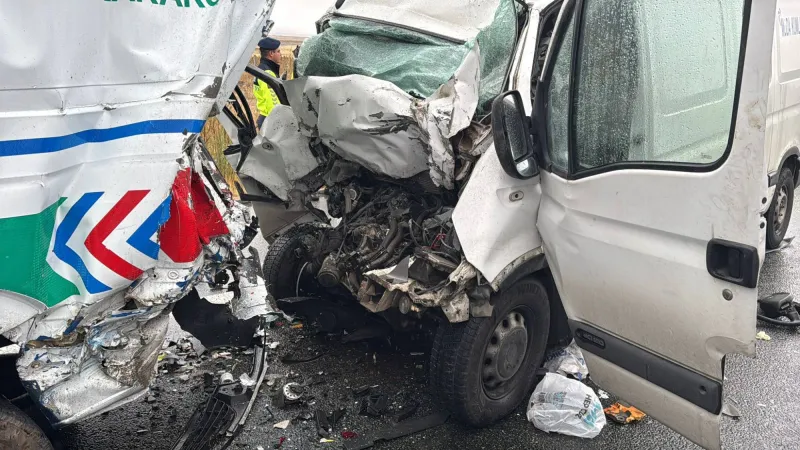 Aksaray'da trafik kazasında 2 asker şehit oldu, 1 kişi öldü