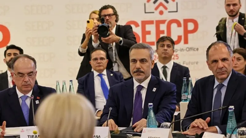 Bakan Fidan Arnavutluk'ta GDAÜ Zirvesi’ne katıldı