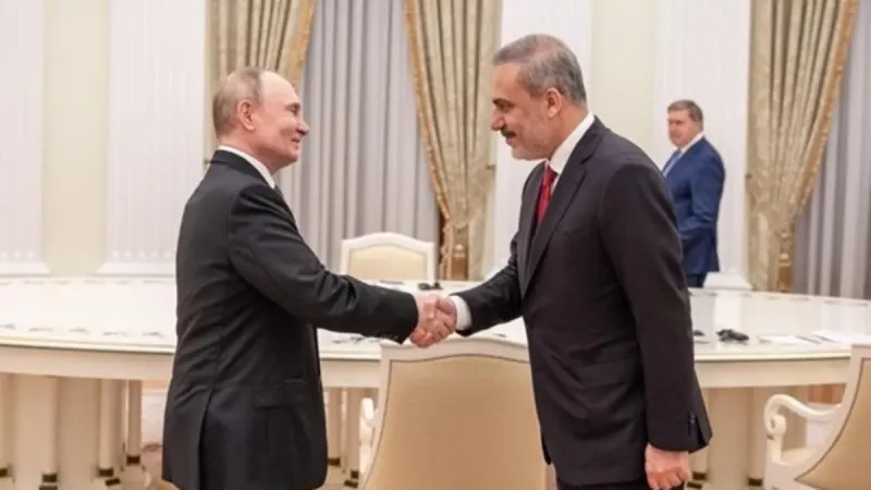 Bakan Fidan'dan Rusya'ya kritik ziyaret: Putin ile görüşecek