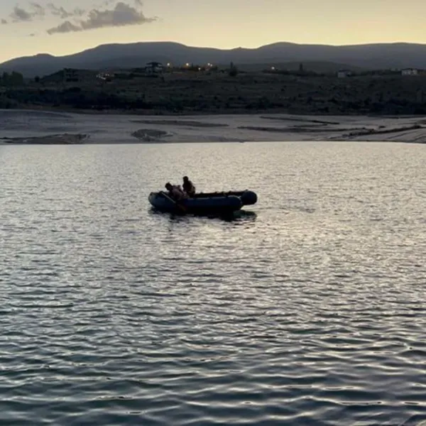 Baraj gölüne düşen çocuk öldü