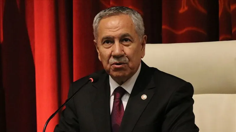 Bülent Arınç’tan AK Parti’ye zehir zemberek çıkış: 'Cübbeli, anketli, türkülü dönem bitti'