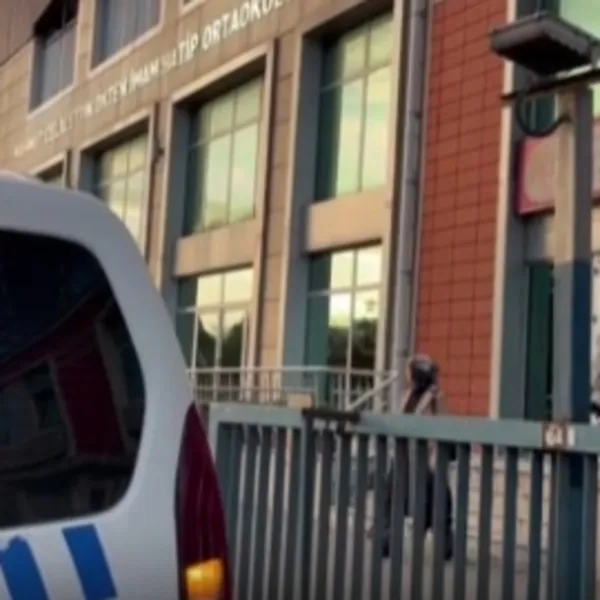 Bursa'da Gıda Zehirlenmesi! Öğrenciler Hastanede! Şok Detaylar