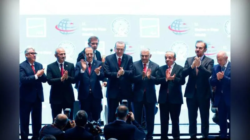 Fatih Altaylı: İktidar, uzun yıllar iş verdiği kendine en yakın firmaları bile yemekte bir beis görmüyor