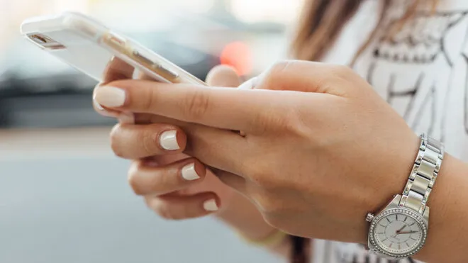 İddiaya göre telefon operatörlerine çekmeyen bölgeler üzerinden ceza kesilebilecek