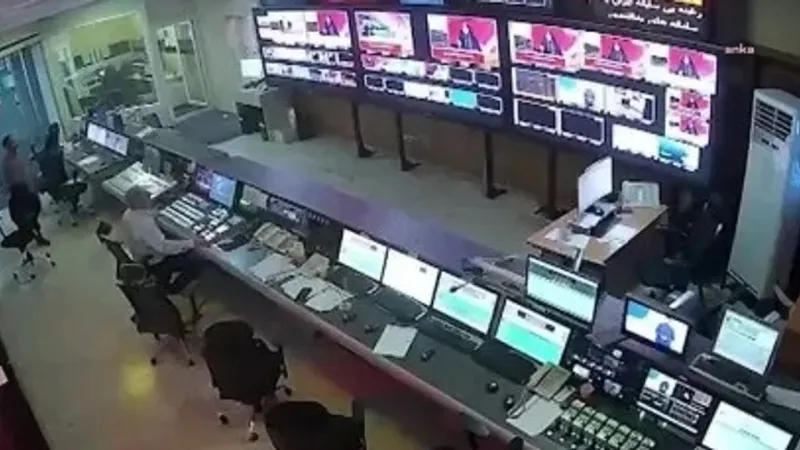 İran Devlet Televizyonuna siber saldırı