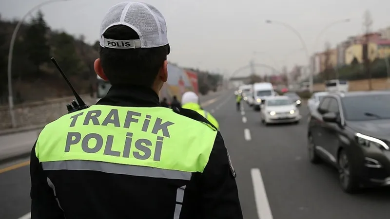 İstanbul'da miting nedeniyle bazı yollar trafiğe kapatılacak
