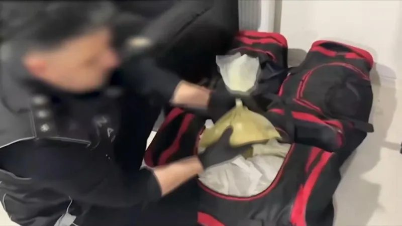 İstanbul'da Dev Uyuşturucu Baskını! 4 Milyon Hap Ele Geçti!
