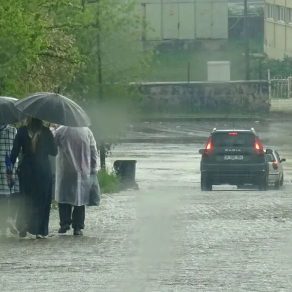 Karadeniz için sağanak yağmur uyarısı