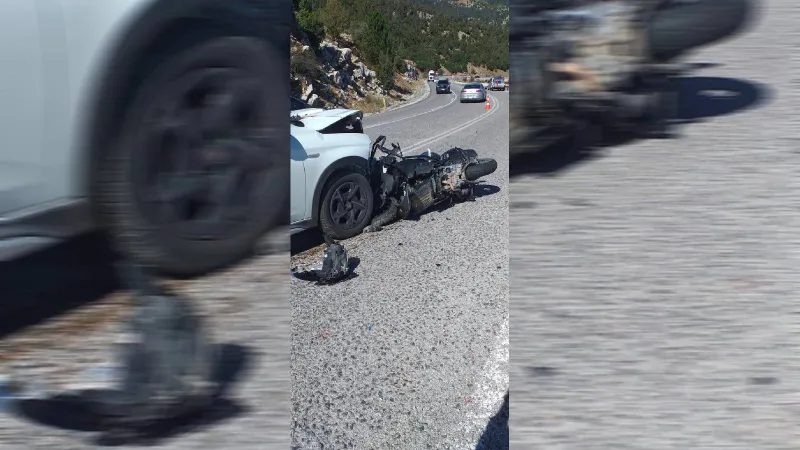 Motosiklet sürücüsünün öldüğü kaza, kask kamerasında