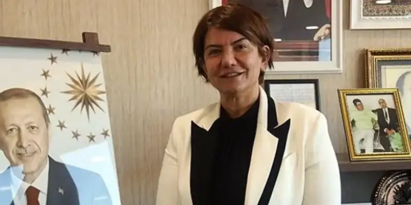 Yeni Anayasa'da Kürtler mi? AKP'li Ataman'dan Şok Açıklama!
