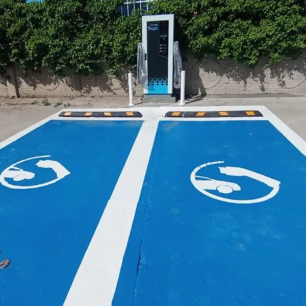 Kahta'da Devrim! İlk Elektrikli Araç Şarj İstasyonu Açıldı!