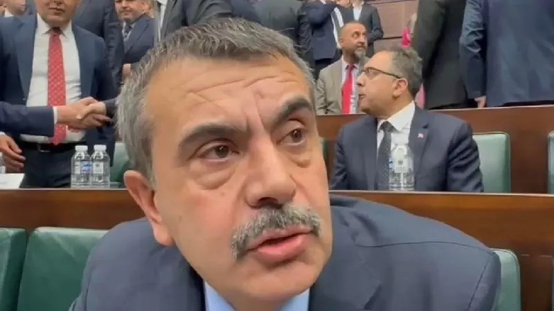 Zorunlu Eğitim Kalkıyor mu? Bakan Tekin'den Şok Açıklama!