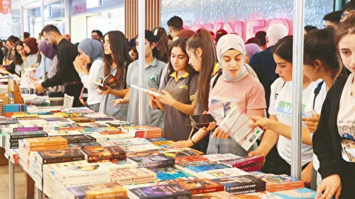 Siirt Kitap Fuarı 2024: Gençler Okusun Diye! Bu Fuar Kaçmaz!