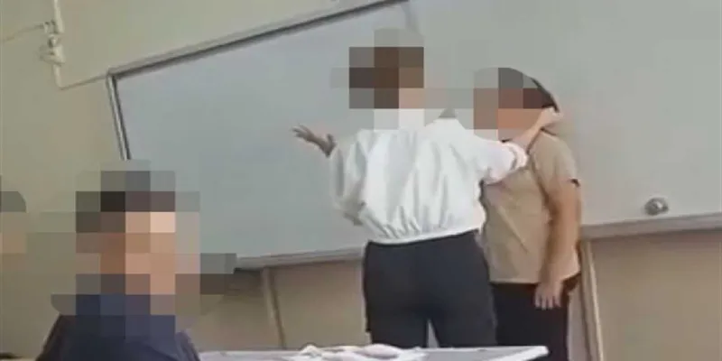 Öğrenciye şiddet görüntüleri tartışma yaratmıştı: Öğretmen hakkında soruşturma başlatıldı