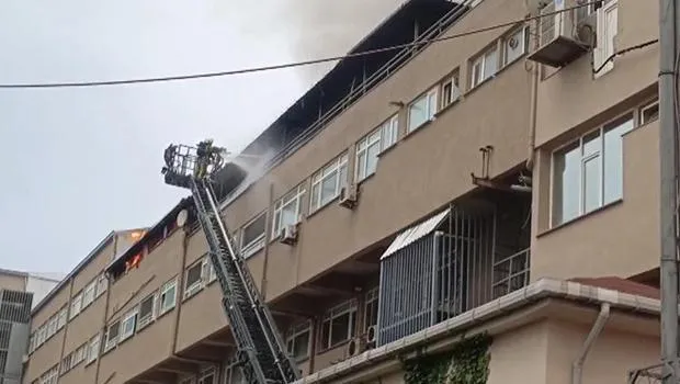 Son dakika: İstanbul Eyüpsultan'da iş yerinde yangın