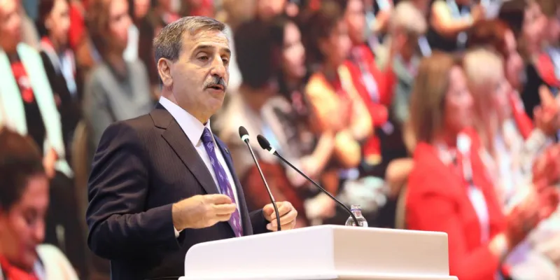 Kamu Çalışanları İsyan Bayrağını Açtı! Ek Zam Şart Mı?