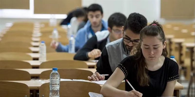 YKS 2025: Sınav Saatleri ve Soru Dağılımı! Başarıya Giden Yol